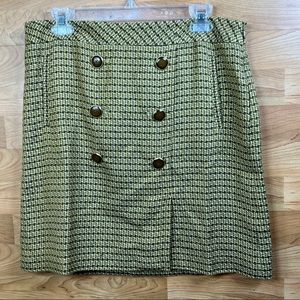 Ann Taylor Loft Size 8 Tweed Skirt with Pockets & Decorative Buttons Side